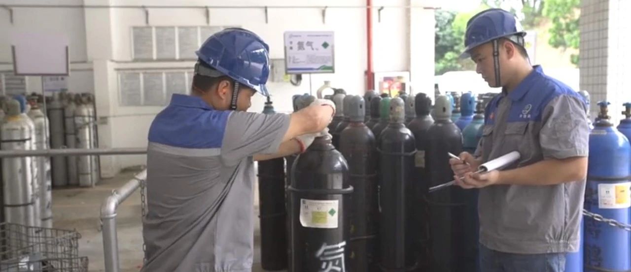 寧夏氧氣,寧夏氮氣,寧夏干冰,寧夏二氧化碳,寧夏氫氣,寧夏氦氣,寧夏氬氣,寧夏丙烷,寧夏乙炔,寧夏混合氣,寧夏高純空氣,寧夏液化石油氣,銀川氧氣,銀川氮氣,銀川干冰,銀川二氧化碳,銀川氫氣,銀川氦氣,銀川氬氣,銀川丙烷,銀川乙炔,銀川混合氣,銀川高純空氣,銀川液化石油氣 寧夏氧氣,寧夏氮氣,寧夏干冰,寧夏二氧化碳,寧夏氫氣,寧夏氦氣,寧夏氬氣,寧夏丙烷,寧夏乙炔,寧夏混合氣,寧夏高純空氣,寧夏液化石油氣,銀川氧氣,銀川氮氣,銀川干冰,銀川二氧化碳,銀川氫氣,銀川氦氣,銀川氬氣,銀川丙烷,銀川乙炔,銀川混合氣,銀川高純空氣,銀川液化石油氣